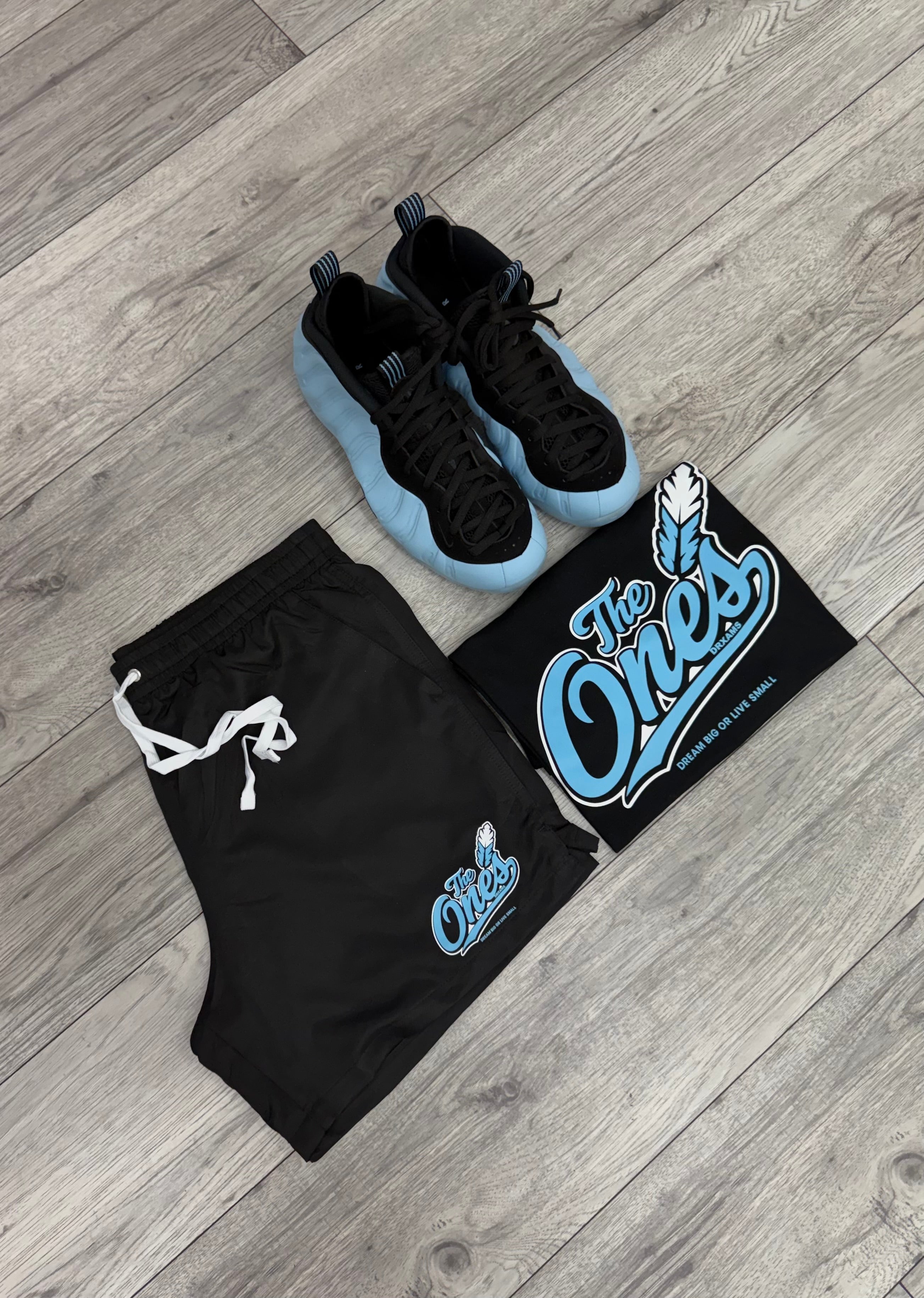 "The ones" short sets