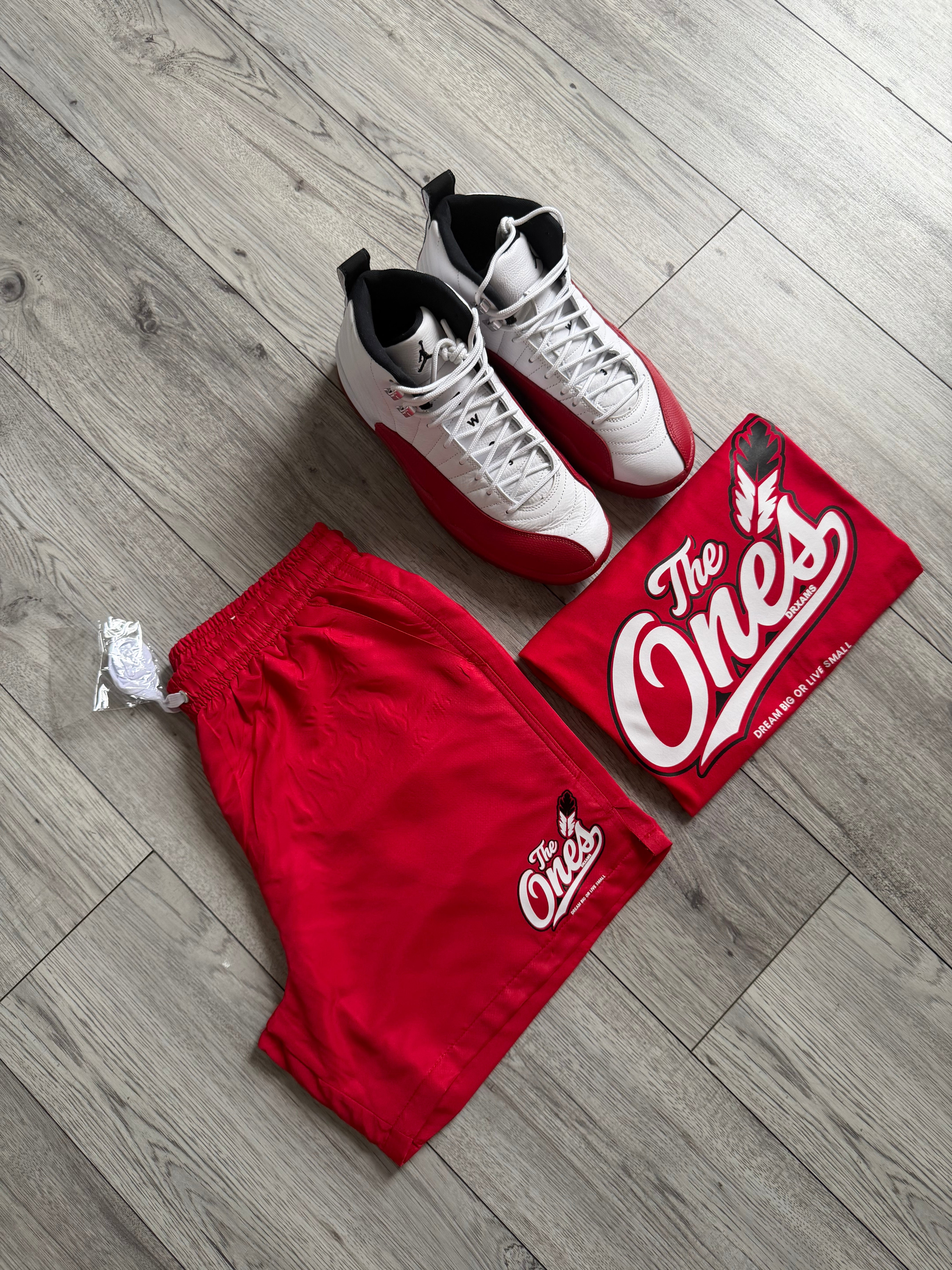 "The ones" short sets
